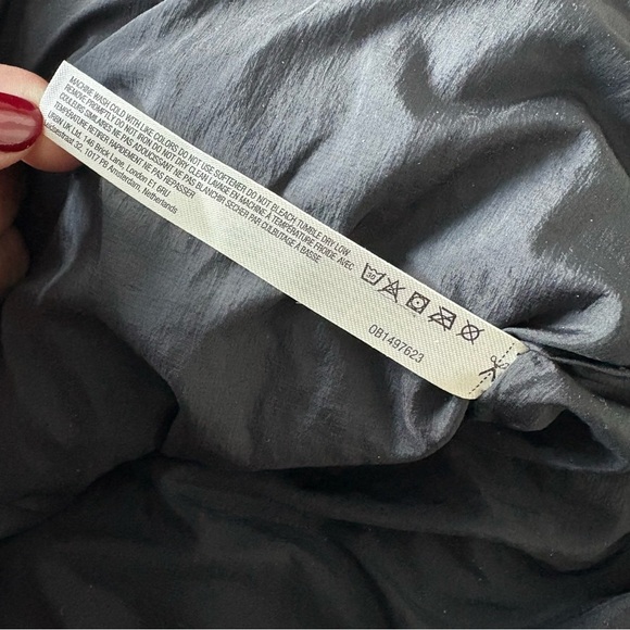 Free People Puffer Vest In a bubble Printed Vest Colorblock Print Size S NWT - Picture 17 of 17